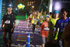 BIB: 3290
                            <button type="button" onclick="openModal(26275248)" class="btn btn-primary btn-sm float-right btn-popup" data-toggle="modal" data-target=".modal-high-quality">
                        <i class="fas fa-shopping-cart"></i> Add to Cart
                    </button>
                                            <button type="button" onclick="isThisMe(26275248, true)" class="btn btn-success btn-sm float-right btn-popup btn-isme hidden" data-toggle="tooltip" data-placement="bottom" title="นี่คือรูปของคุณใช่ไหม คลิกที่นี่เพื่อเอาเข้าอัลบั้ม">
                        <i class="fas fa-plus"></i> Add to album
                    </button>
                    <button type="button" onclick="isThisMe(26275248, false)" class="btn btn-warning btn-sm float-right btn-popup btn-isnotme hidden">
                        <i class="fas fa-ban"></i> Remove from album
                    </button>